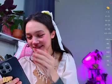 Freechat breeding_material on Chaturbate