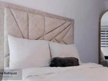 Freechat by_juliana on Chaturbate