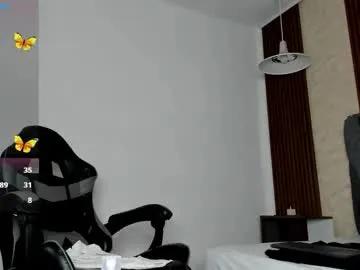 Freechat cailinmilf on Chaturbate