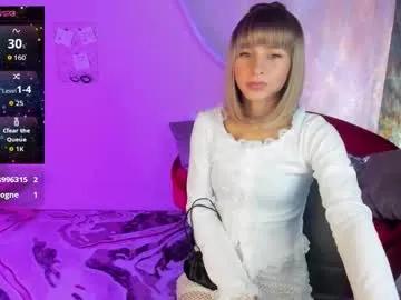 charmbianca — Heyy! How is your mood? #milf #stockings #c2c #blonde #heels [985 tokens remaining]