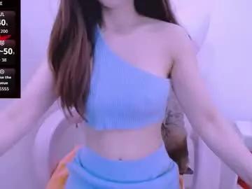 Freechat cherriana on Chaturbate