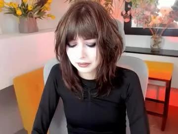 Freechat crystallbloom on Chaturbate