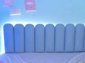 Freechat curvy_rousi on Chaturbate