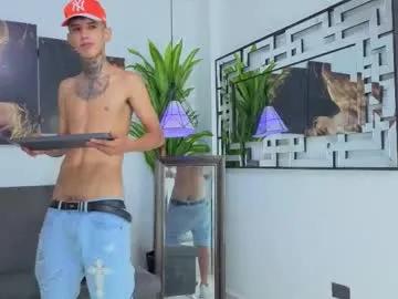 Chaturbate darwin_ggh is Freechat darwin_ggh — Ticket Show: Cum show I masturbate very dirty for 6mn and run away (1 token)