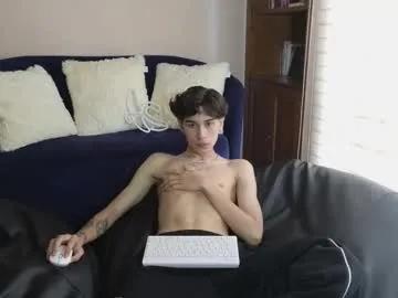 derekswan — Play wih ur nipples [92 tokens left] #new  #feet #bigdick #twink #18