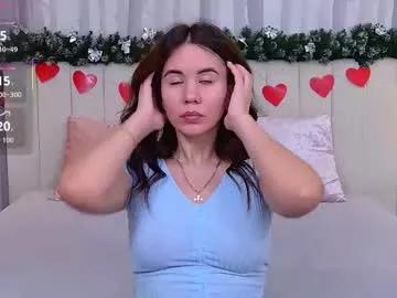 ellaander on Chaturbate 