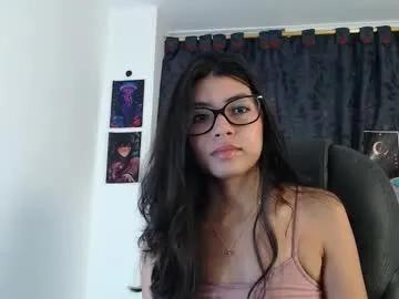 Freechat ellajonz on Chaturbate