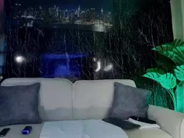 Freechat emily_foxx01 on Chaturbate