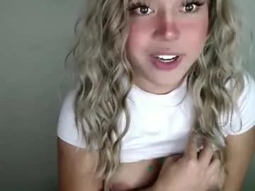 Freechat emmawatsoons on Chaturbate