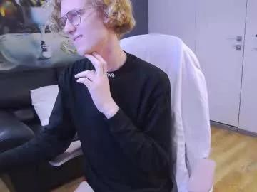 Freechat harrybrain on Chaturbate