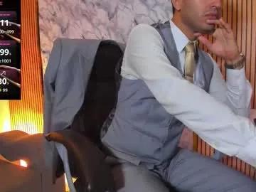 Freechat hiddenoffice on Chaturbate