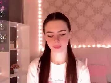 Freechat holymiax on Chaturbate