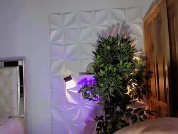 Freechat im_sebaslopez on Chaturbate