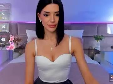 Freechat jasmilynn on Chaturbate