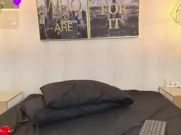 Freechat julie_coper on Chaturbate