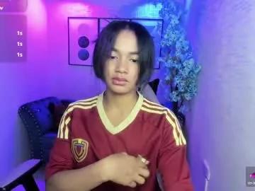 Freechat julie_coper on Chaturbate