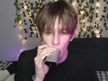 kaislutx — slap ass :) #twink #18 #young #skinny #femboy [14 tokens remaining]