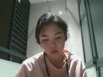 Freechat kerstinscotto on Chaturbate