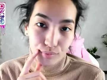 Freechat kira_lilian on Chaturbate