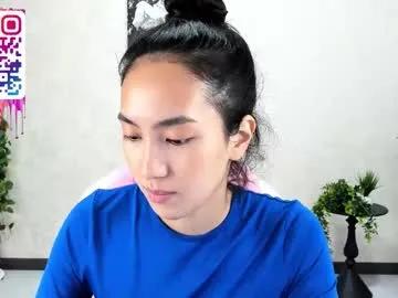 Freechat kira_lilian on Chaturbate