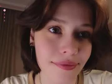 Freechat krissyhei on Chaturbate