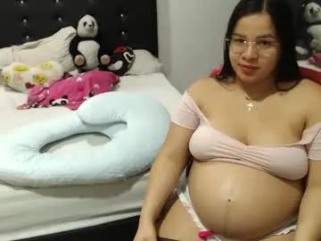 Freechat kylie_switch on Chaturbate