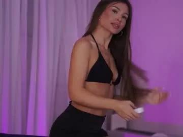 Freechat kyssaraplay on Chaturbate