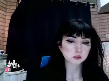 Freechat laylakills on Chaturbate