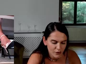 Freechat legswattitude on Chaturbate