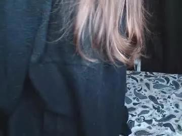 Freechat little_owlx on Chaturbate