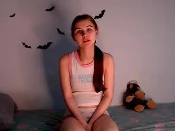 Freechat little_owlx on Chaturbate