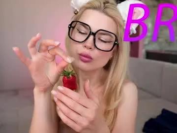Freechat love_you_to123 on Chaturbate