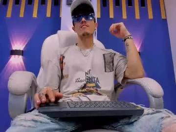 luis_as — Exercises with a hard cock #master #straight #muscle #daddy #cum  [150 tokens remaining]