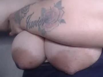 Freechat lunaa_milk on Chaturbate