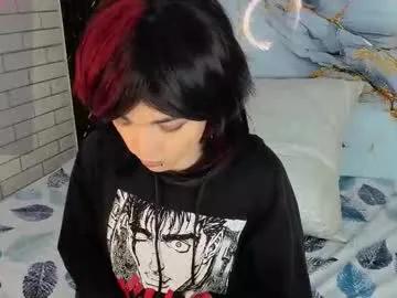 Freechat maevekuro on Chaturbate