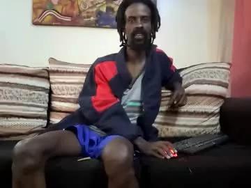 Freechat martineznn64 on Chaturbate