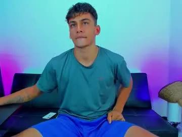 Freechat max_wild01 on Chaturbate