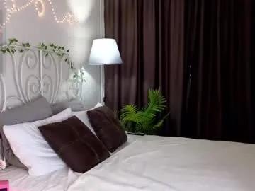 Freechat meow_mellie on Chaturbate