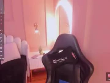 Freechat mia_kisses2 on Chaturbate