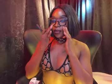 Freechat miaknox on Chaturbate