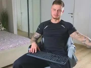 Freechat mike___magic on Chaturbate