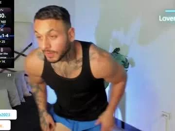 Freechat mike_belle on Chaturbate