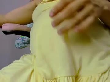 Freechat milk_zafira on Chaturbate