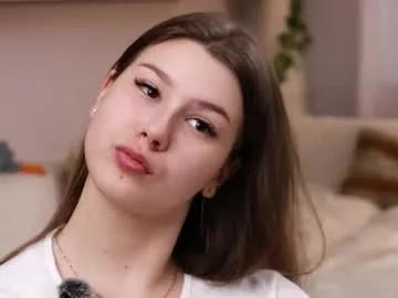 Freechat minditrelles on Chaturbate