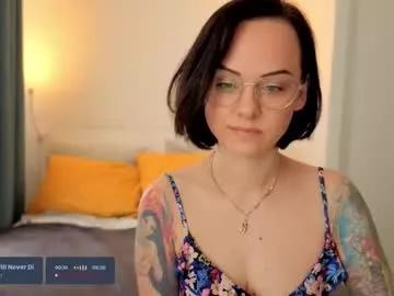 Freechat miraskyy on Chaturbate