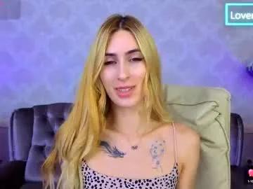 Freechat miss_martini on Chaturbate