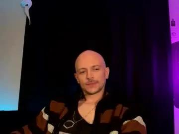 Freechat mount_vesuvius on Chaturbate