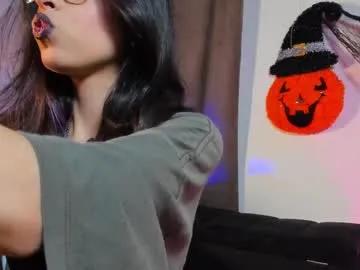 nanakodollx on Chaturbate 