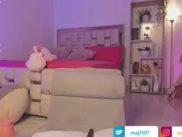 Freechat nathaly_star04 on Chaturbate