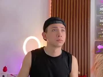 Freechat naughty__chris on Chaturbate